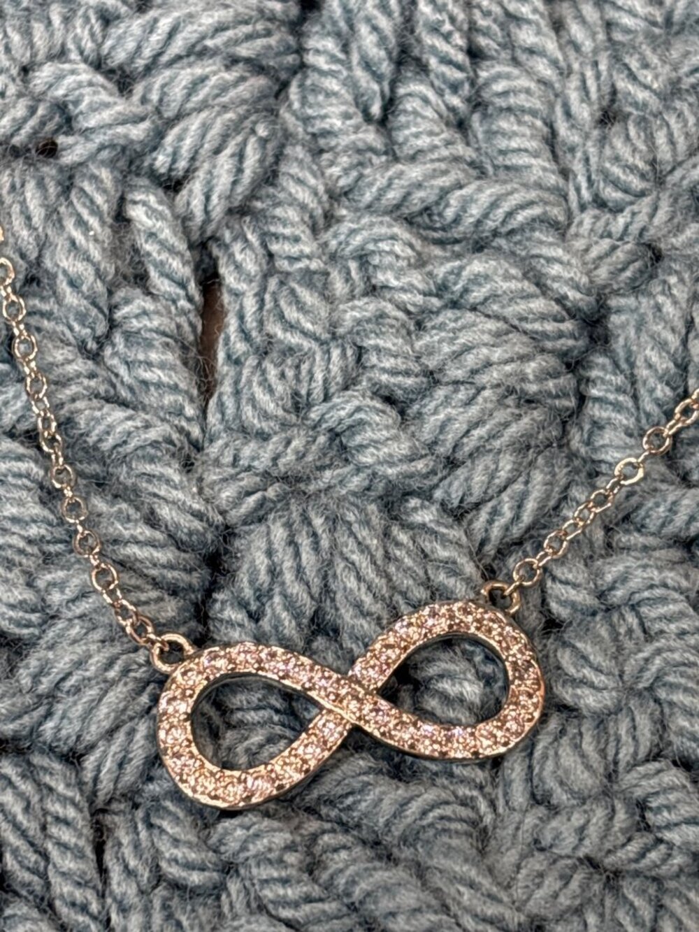Cookie Lee Silvertone Clear Rhinestone Infinity Symbol Necklace 17 - 19 inches L
